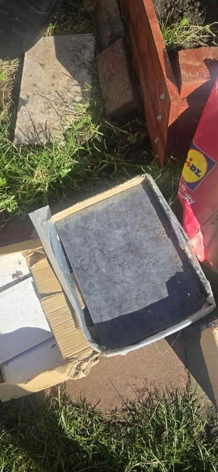 Photo of free Tiles (craigentinny) #3