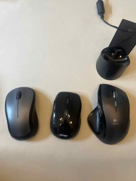 Photo of free Wireless mice — no dongle (Cleveland Park) #1