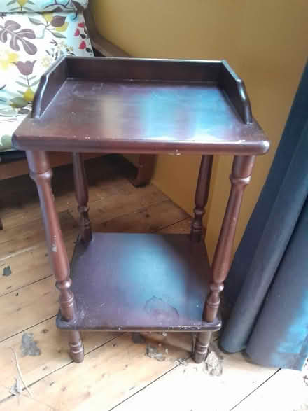 Photo of free Small console table (Earley RG6) #1
