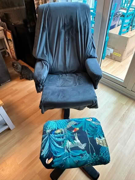 Photo of free Recliner chair and footstool- in need of a new cover (Blaby LE8) #1