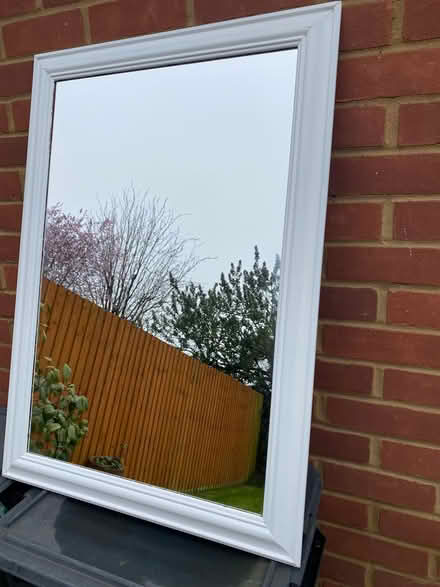 Photo of free White mirror (Cheshunt EN7) #1