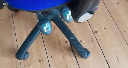 Photo of free Office style chair, blue and black (Brighton BN2) #3