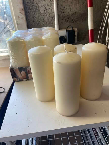 Photo of free Cream candles (Law DD3) #1