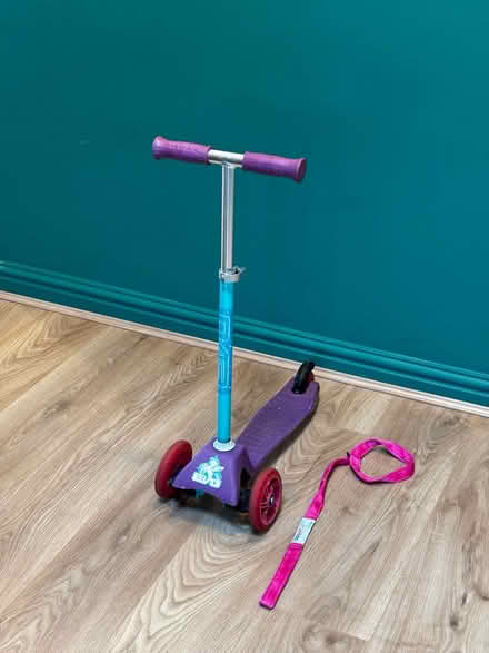 Photo of free Kids 3 wheeled scooter (Broadstone BH18) #2