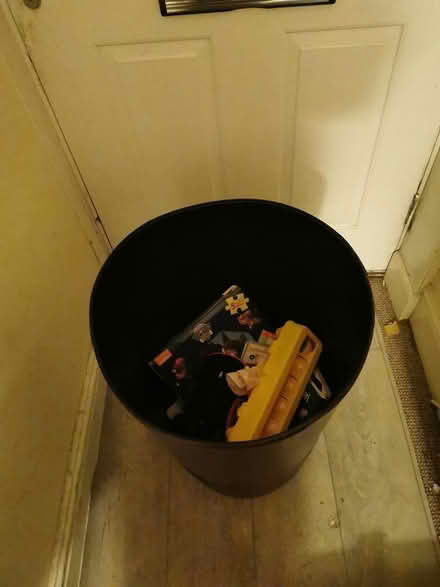 Photo of free Storage bin (Parkstone BH14) #2