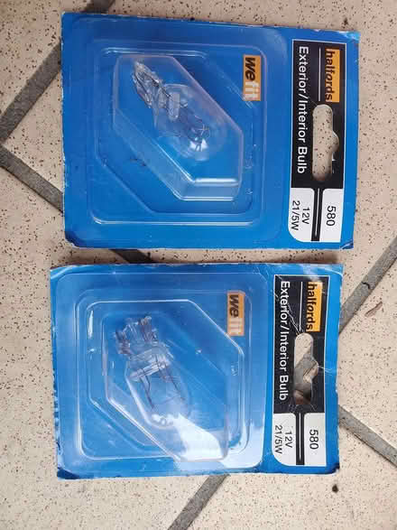 Photo of free Bulbs (Clayton Bridge M40) #1