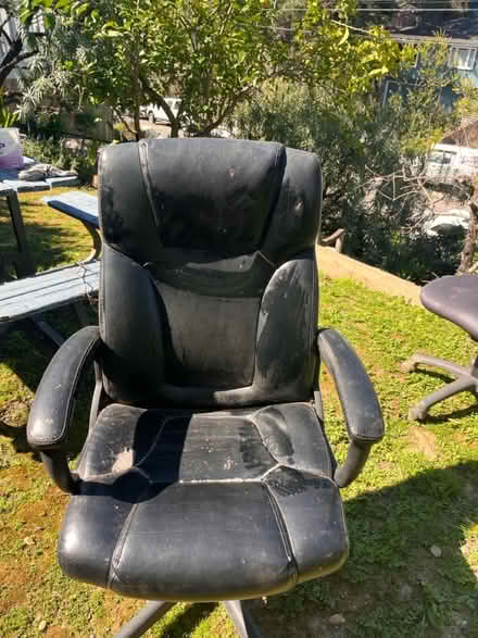 Photo of free Office chairs (Oakland, CA) #1