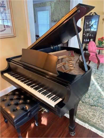Photo of free Steinway&Sons 2018 Model S 5'1 (2838 pleasant St Riverside) #1