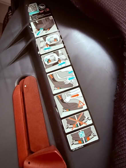 Photo of free Britax Childs car seat (Holbrook DE56) #3