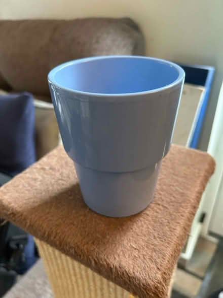 Photo of free Ceramic plant pot (Jennetts park RG12) #1