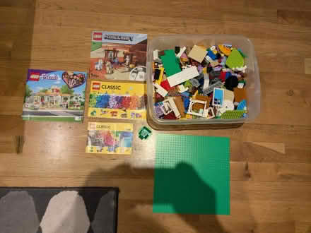 Photo of free Lego mix (Reading, Earley RG6 5QY) #1