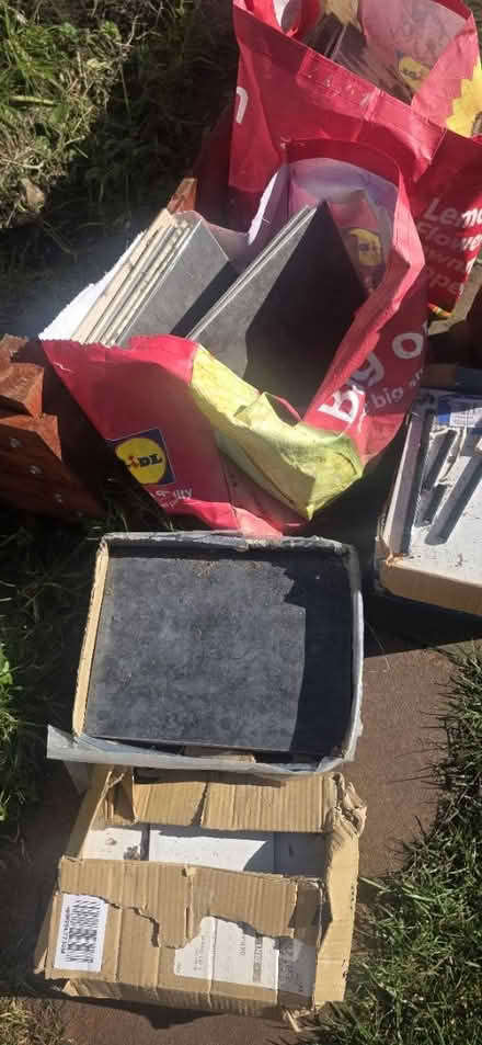 Photo of free Tiles (craigentinny) #2