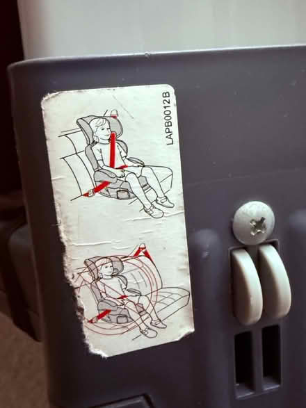 Photo of free Graco Childs car seat (Holbrook DE56) #4
