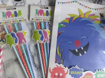 Photo of free Kids Birthday partyprops and straws (Wrose BD2) #2