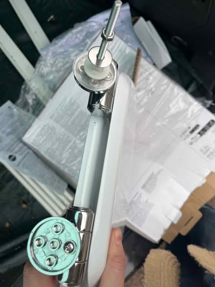 Photo of free Toilet seat brand new (Brentford) #4