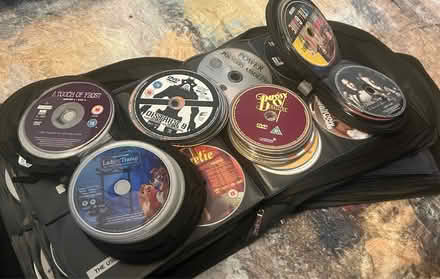 Photo of free Blue ray and DVD discs (SE16) #1