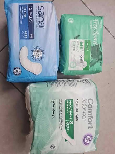 Photo of free Pads (Putney SW15) #1