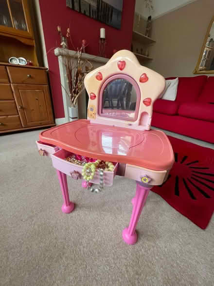 Photo of free Toy dressing table (Sketty Swansea) #1