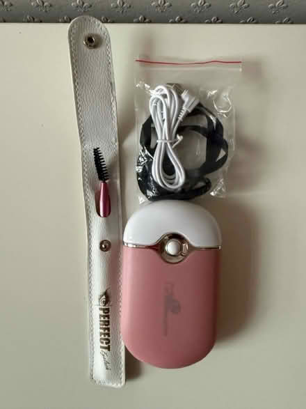 Photo of free Pink fan for eyelash extensions (Salford M30) #1