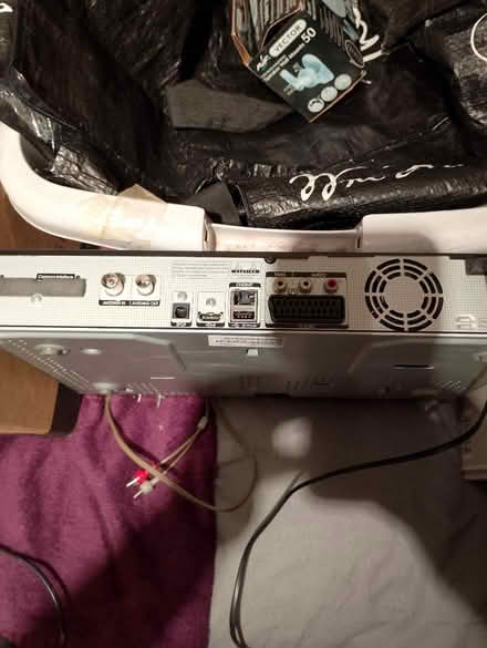 Photo of free Humax Freeview Hd set top box (GL52) #2