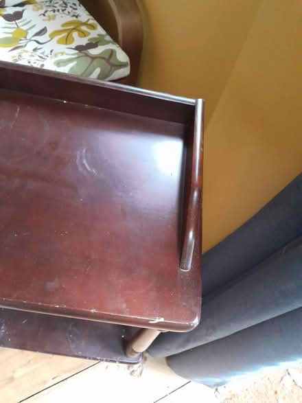 Photo of free Small console table (Earley RG6) #4