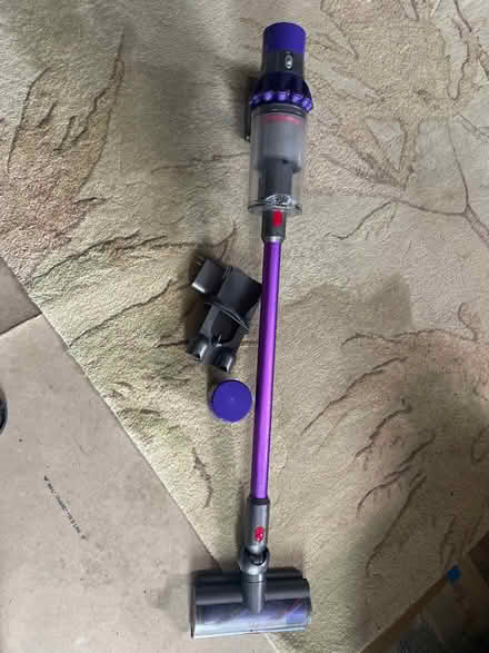Photo of free Dyson Cordless Vacuum (Capitol Hill, Lincoln Park) #1