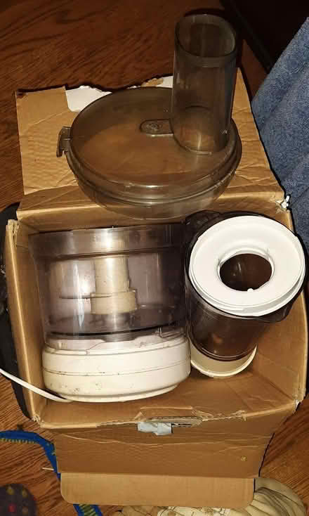 Photo of free Vintage Sturdy Food Processor (Kew TW9) #1