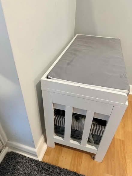 Photo of free Storage seat (Blaby LE8) #4