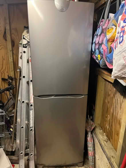 Photo of free Fridge freezer (Charlton Kings GL53) #1