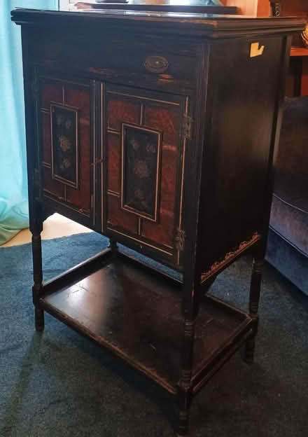 Photo of free Small Vintage/Antique Cabinet (Camberwell SE5) #2
