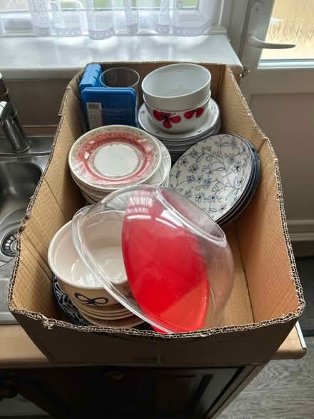 Photo of free Box of kitchen items (Swindon SN25) #1