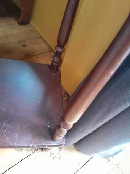 Photo of free Small console table (Earley RG6) #3