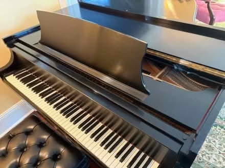 Photo of free Steinway&Sons 2018 Model S 5'1 (2838 pleasant St Riverside) #3