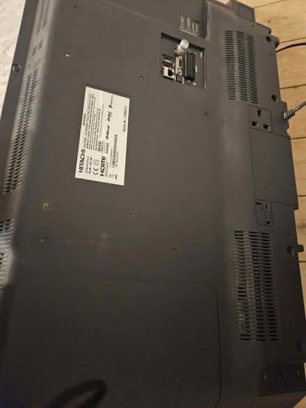 Photo of free 32inch TV (Kingswood BS15) #4