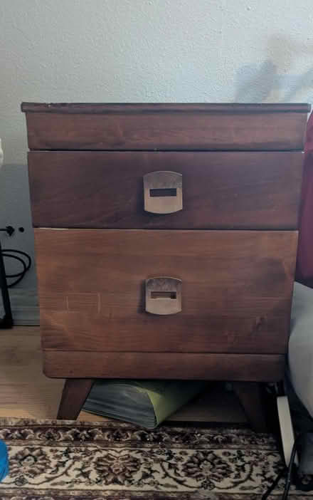 Photo of free Nightstand (La Pine) #1