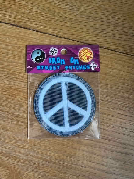 Photo of free iron on patch (Poulner BH24) #2