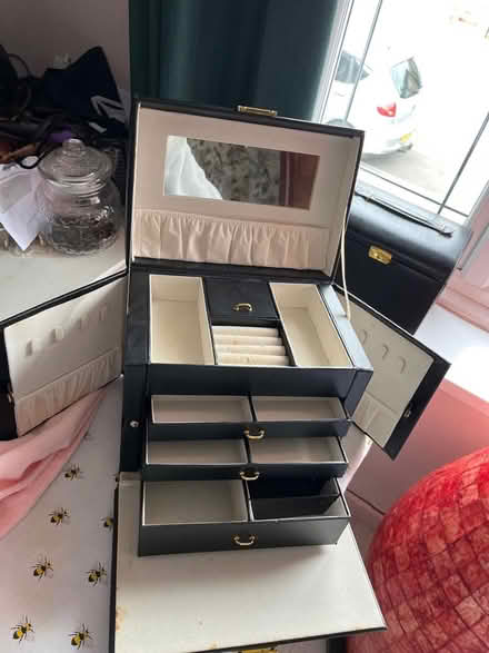 Photo of free Jewellery box (Woolton L19) #2