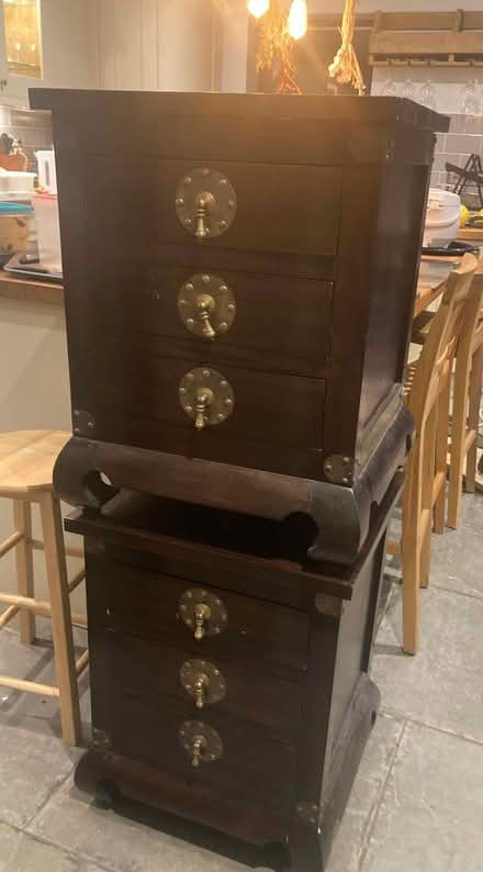 Photo of free Pair of bedside/side tables (Bicester, OX26) #1