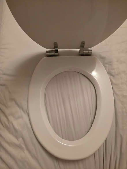 Photo of free White soft-close toilet seat (Huddersfield HD2) #3