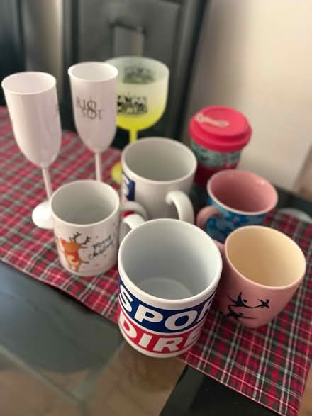 Photo of free Mugs and cups (ME10) #1