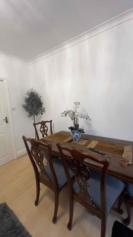 Photo of free Dining table (NW1 7AH) #1