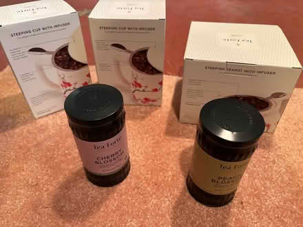 Photo of free Tea Forte Steeping Mugs and Teapot (Westwood) #1
