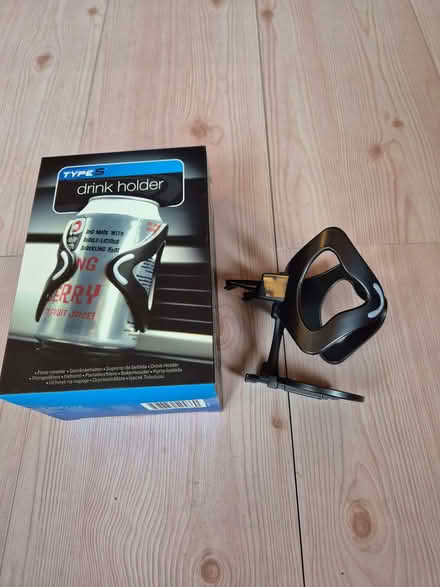 Photo of free Car drink holder (Carleton FY6) #1