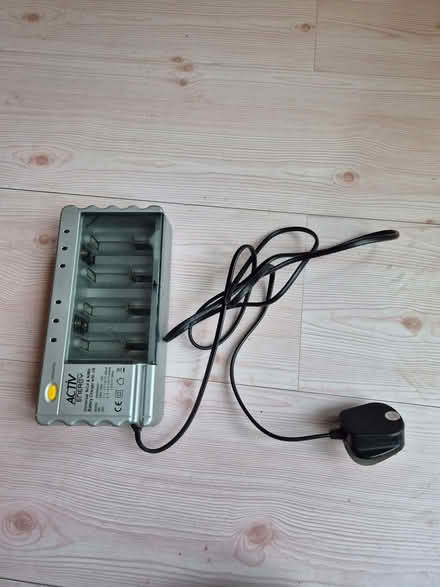 Photo of free Rechargeable battery charger (Carleton FY6) #1