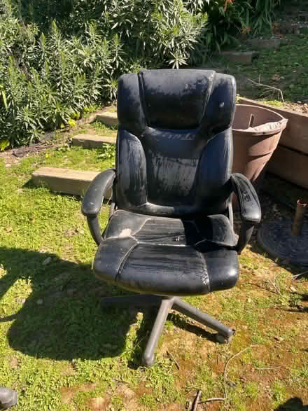Photo of free Office chairs (Oakland, CA) #3