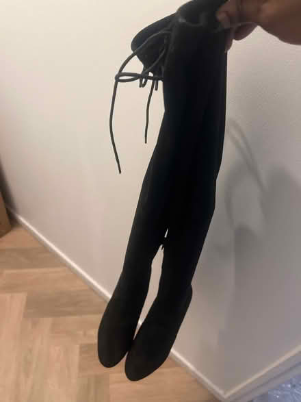 Photo of free Thigh high velvet boots (Peckham, SE15) #2