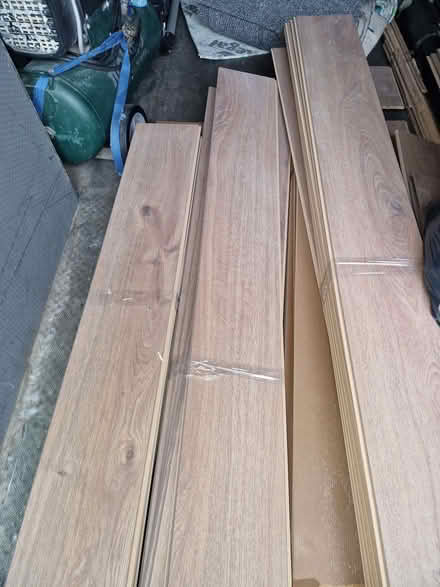 Photo of free Approximately 15 sq mtr laminate flooring (Kingsley Park) #1