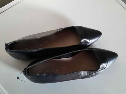 Photo of free Black Womens Flat Shoes Size 8 (Swindon SN1) #2