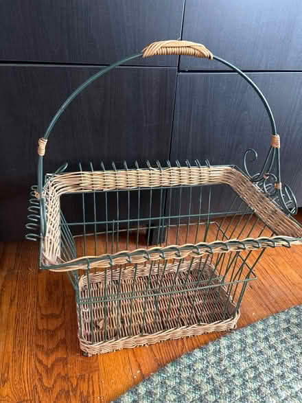 Photo of free Wicker/metal magazine rack (Ossining) #1