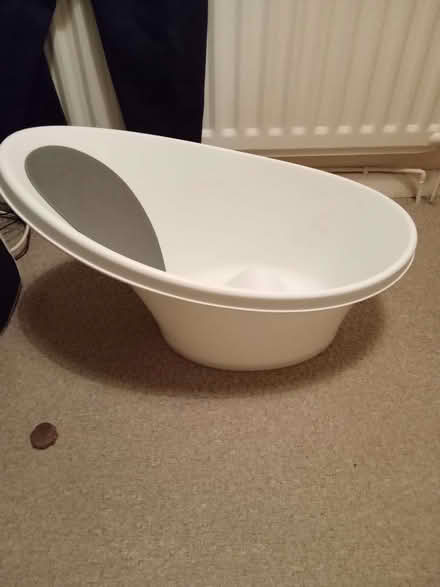 Photo of free Babies bath tub (Attwood Green B5) #2